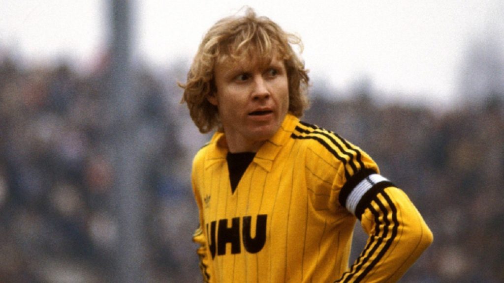 Manfred Burgsmuller: The Prolific German Goalscorer